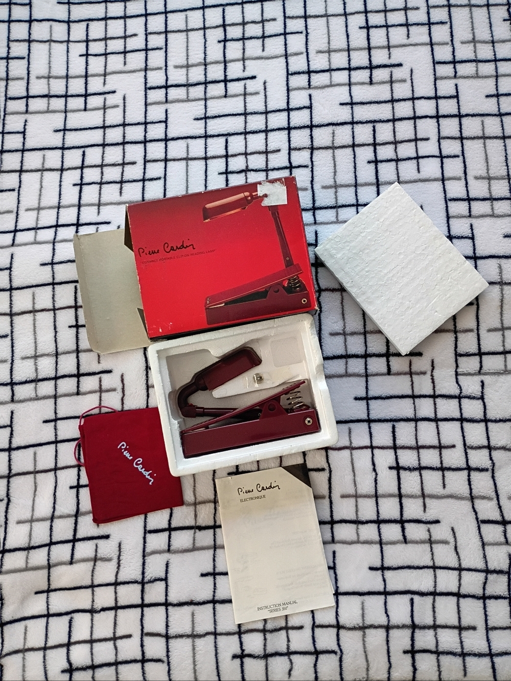 Vintage Pierre Cardin Portable Electronic Clip-On Lamp Maroon NEW IN BOX
